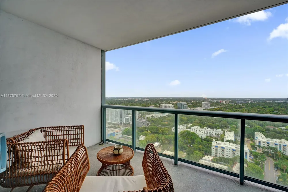 601 NE 36th St #2703 Miami, FL 33137