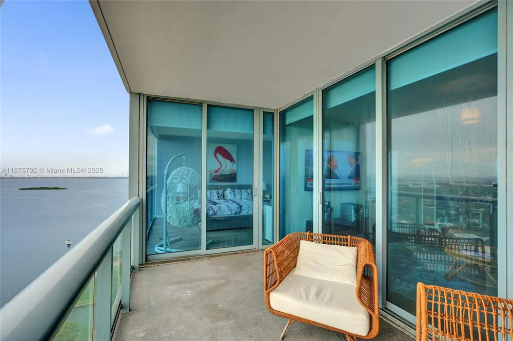 601 NE 36th St #2703 Miami, FL 33137