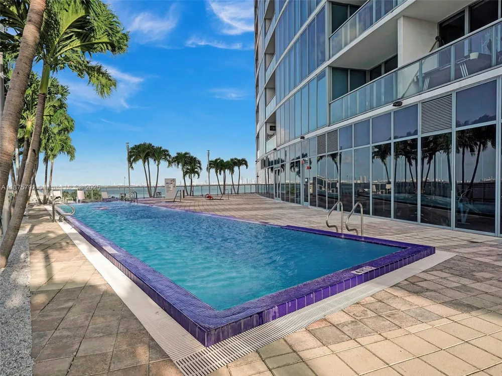 601 NE 36th St #2703 Miami, FL 33137