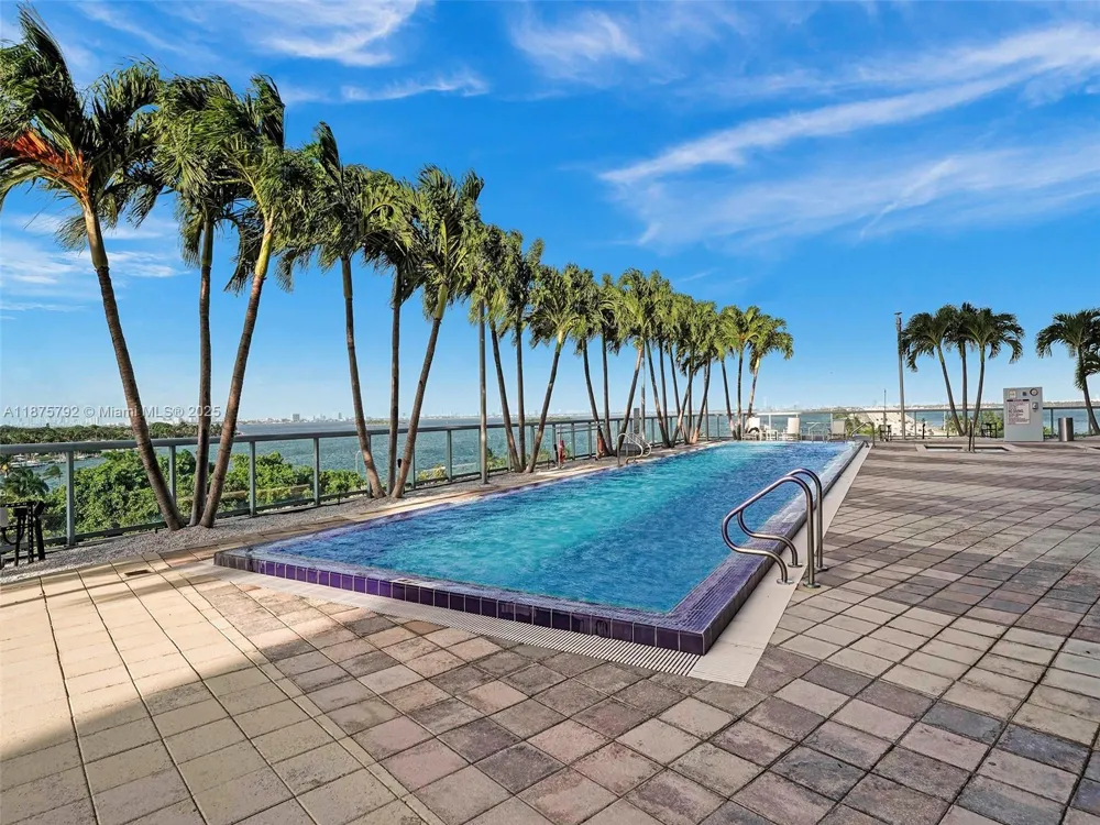 601 NE 36th St #2703 Miami, FL 33137