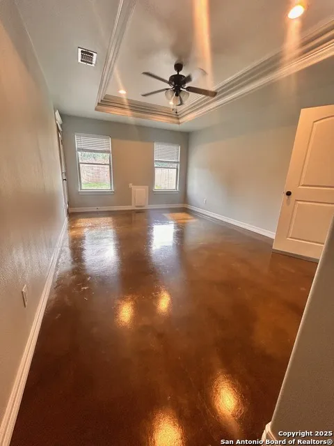 113 S Third Skidmore, TX 78389