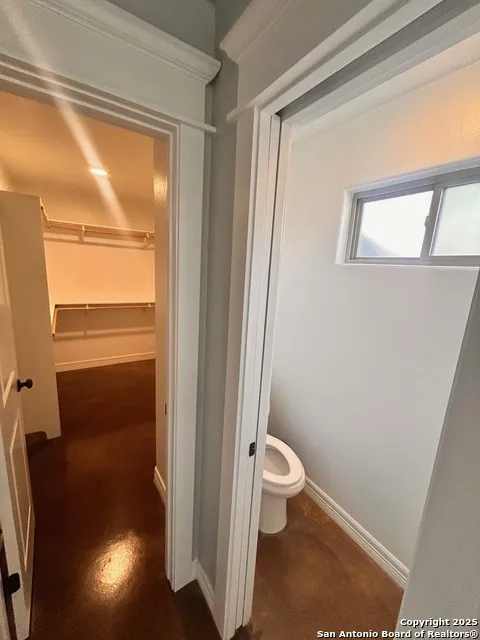 113 S Third Skidmore, TX 78389