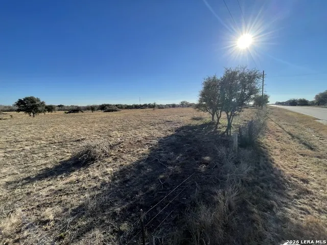 2 351 BYP Beeville, TX 78102