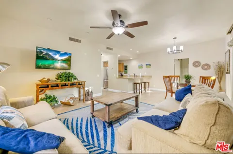 78225 Cabrillo Lane #105