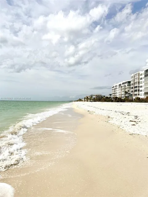 257 BAREFOOT BEACH BLVD #502