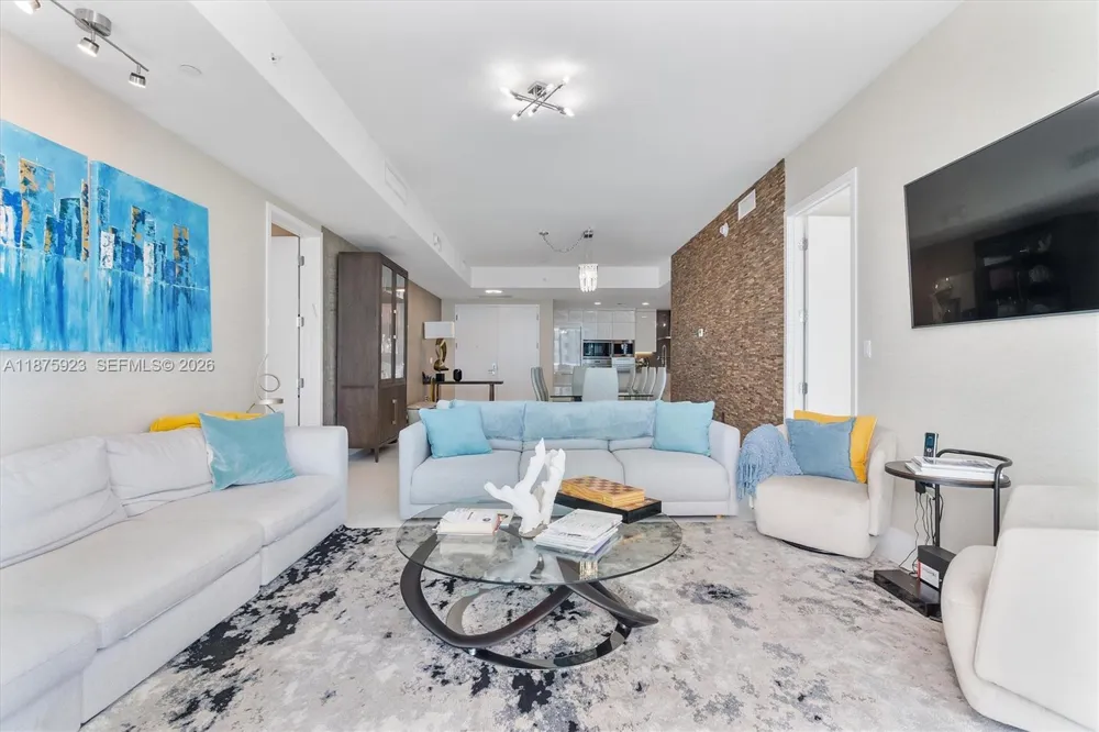 17475 Collins Ave #503 Sunny Isles Beach, FL 33160