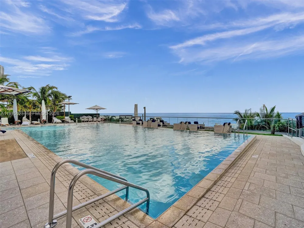 17475 Collins Ave #503 Sunny Isles Beach, FL 33160