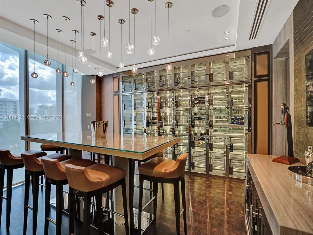 17475 Collins Ave #503 Sunny Isles Beach, FL 33160