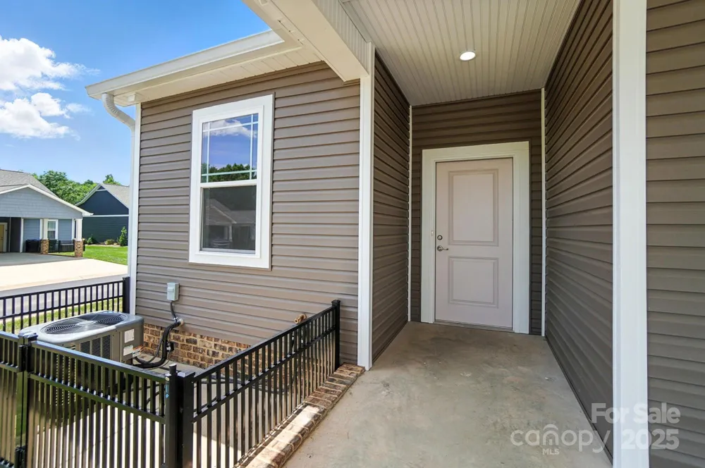 1530 29th Street SE Hickory, NC 28602