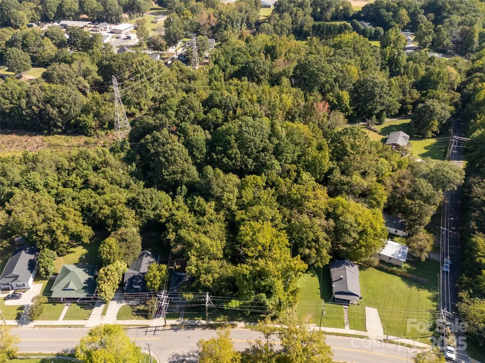 218 Madison Street E York, SC 29745