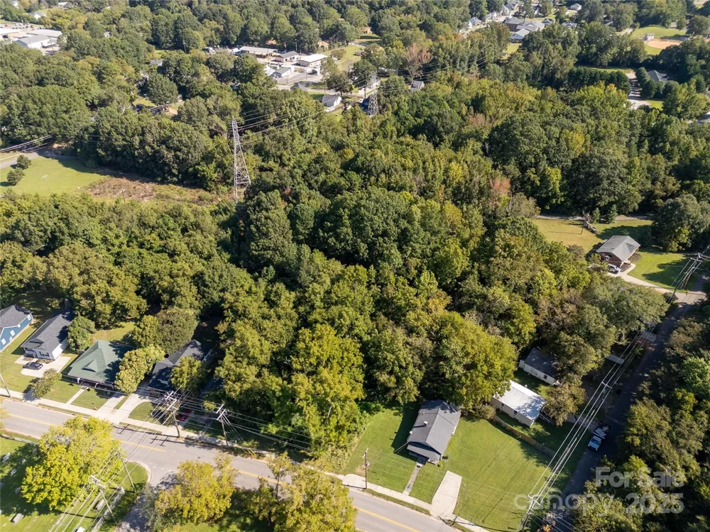 218 Madison Street E York, SC 29745