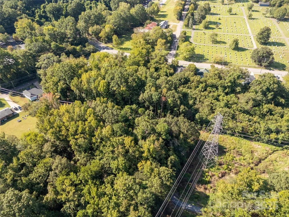 218 Madison Street E York, SC 29745