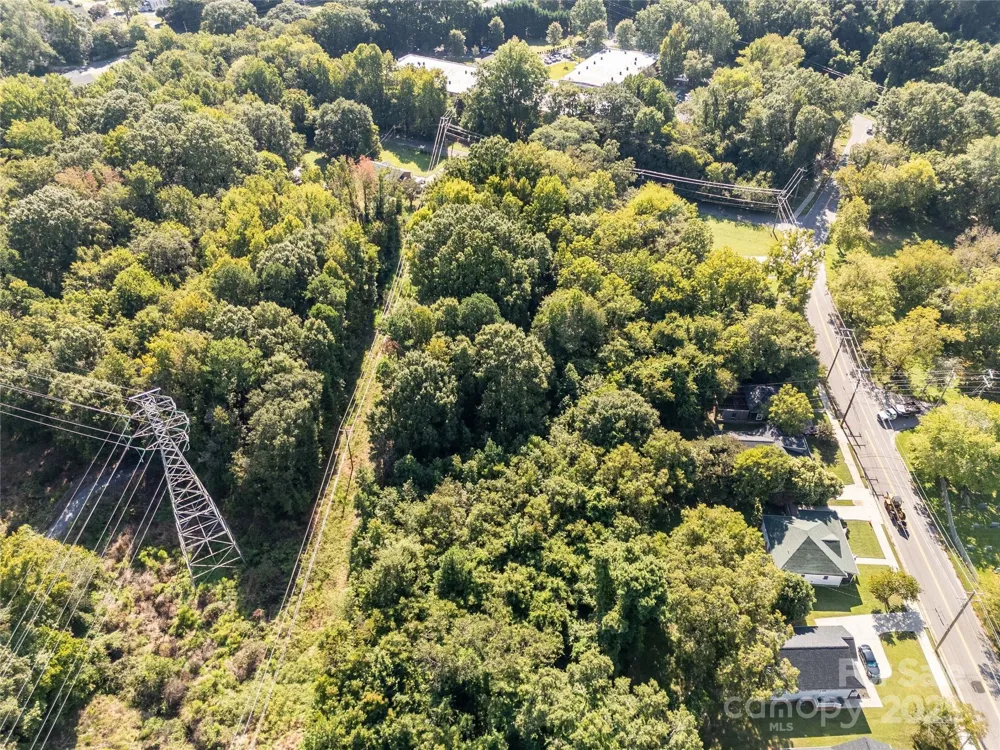 218 Madison Street E York, SC 29745