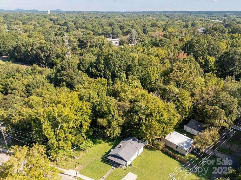218 Madison Street E York, SC 29745