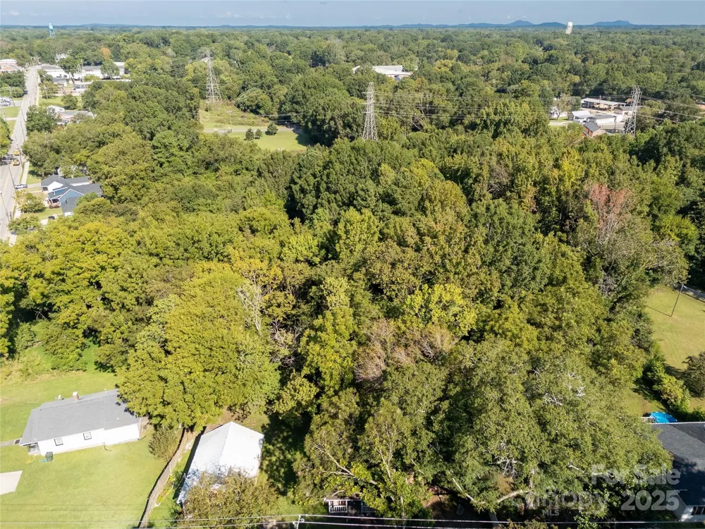 218 Madison Street E York, SC 29745