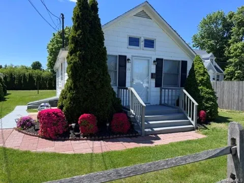 19 Carlson Lane