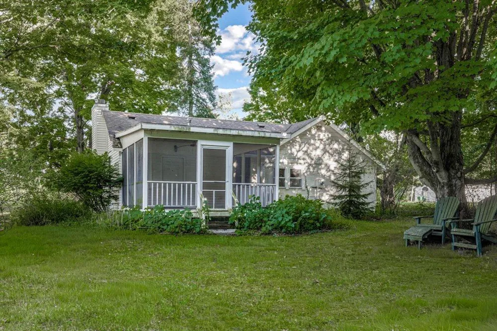 10406 300 E LaPorte, IN 46350