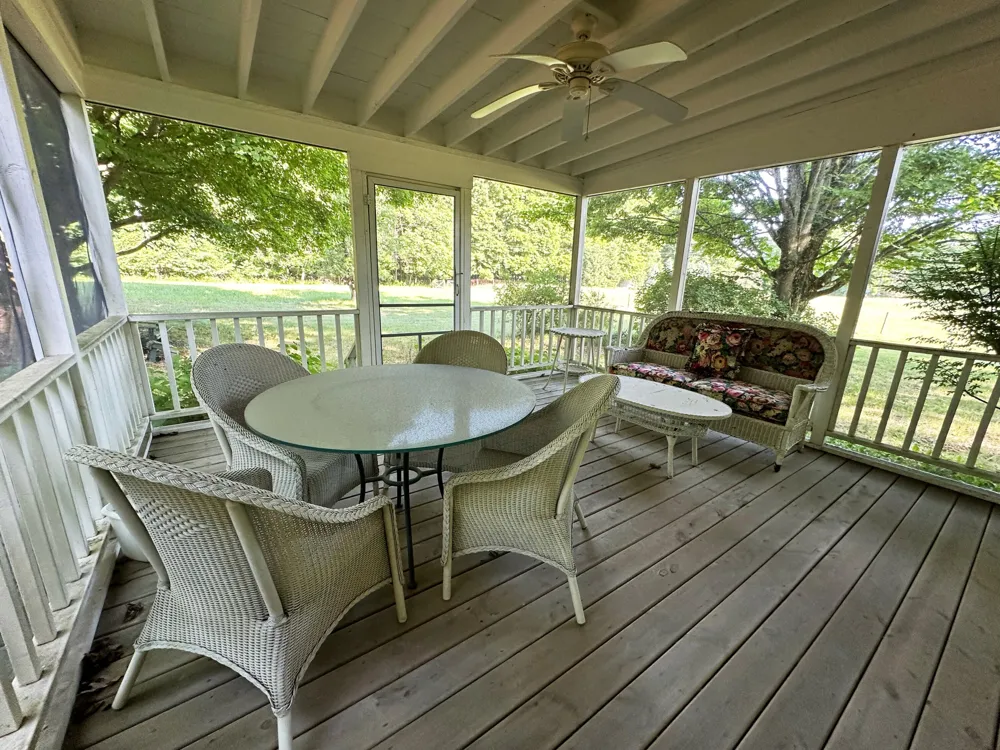 10406 300 E LaPorte, IN 46350