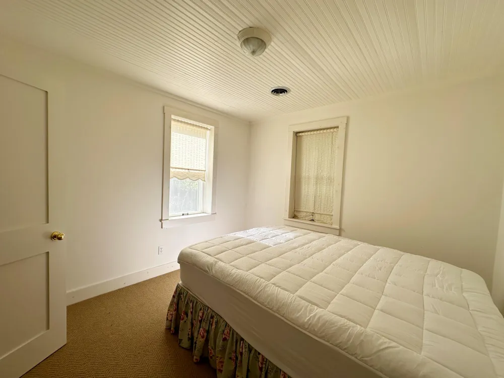 10406 300 E LaPorte, IN 46350