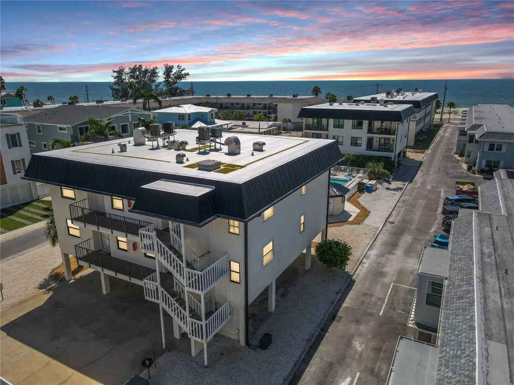 601 GULF DRIVE #109 Bradenton Beach, FL 34217