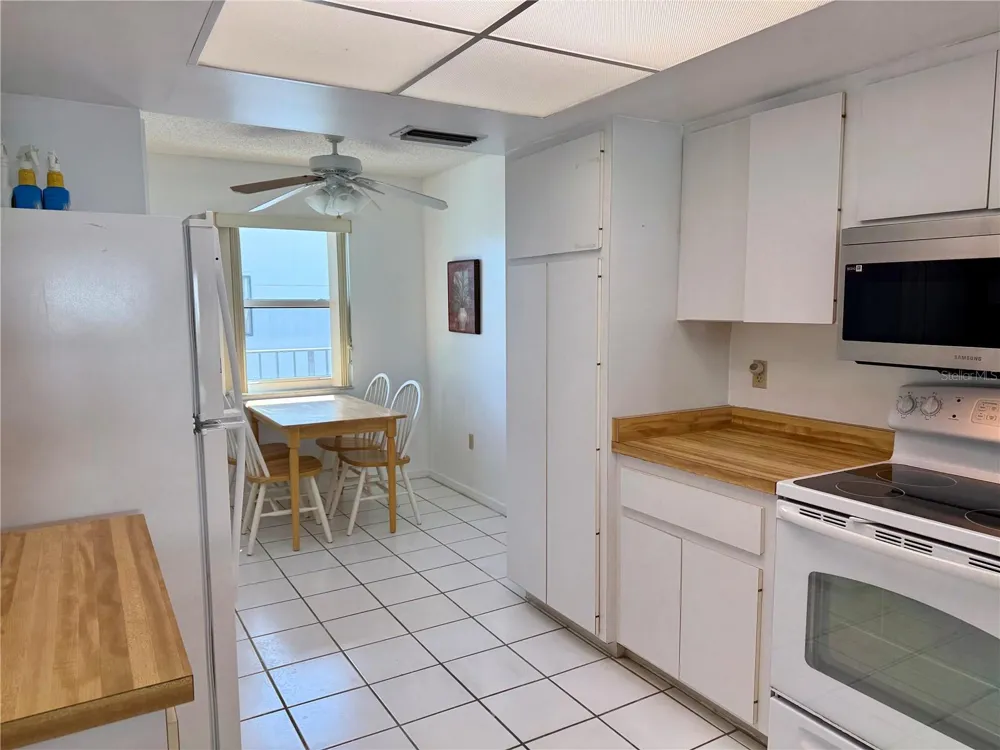 601 GULF DRIVE #109 Bradenton Beach, FL 34217