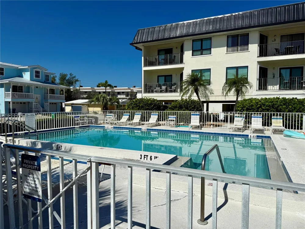 601 GULF DRIVE #109 Bradenton Beach, FL 34217