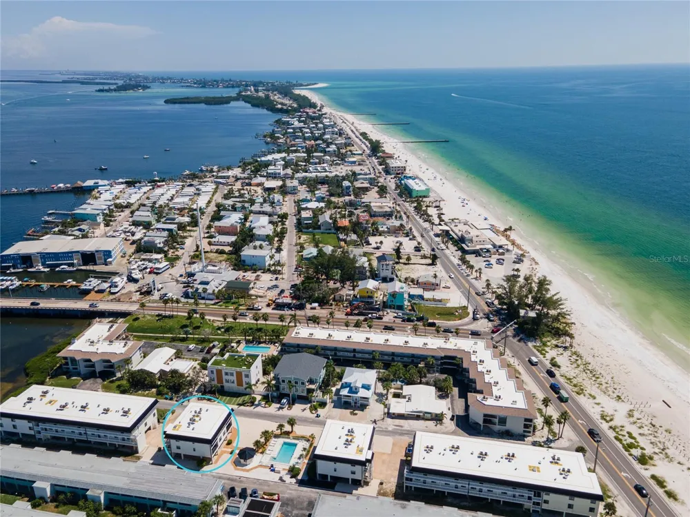 601 GULF DRIVE #109 Bradenton Beach, FL 34217