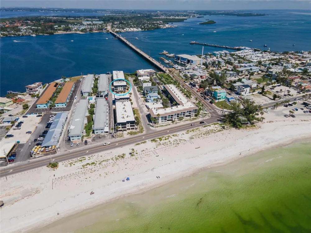601 GULF DRIVE #109 Bradenton Beach, FL 34217