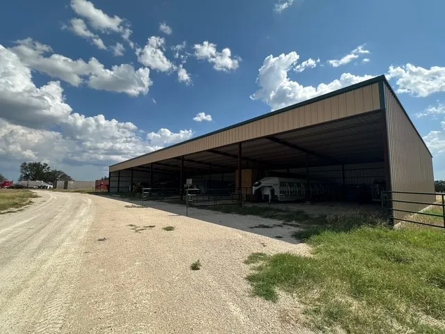1815 Ranch Road 2597 Sonora, TX 76950