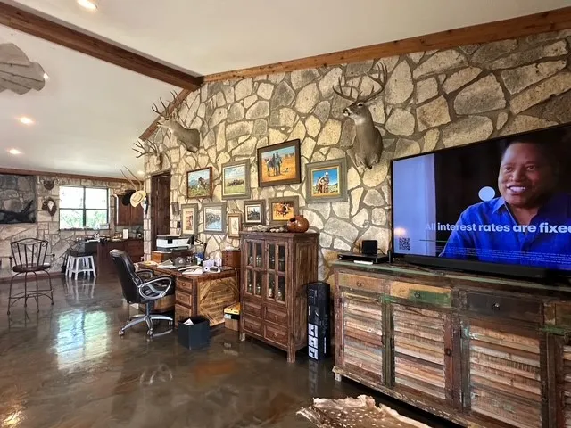 1815 Ranch Road 2597 Sonora, TX 76950