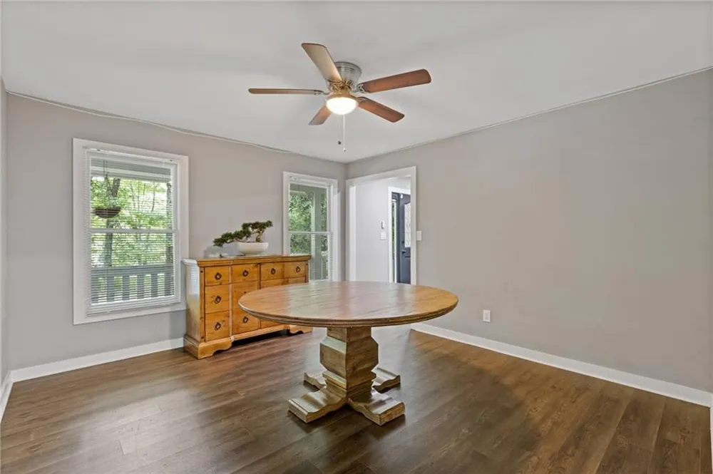 742 Mountain View Drive Stone Mountain, GA 30083