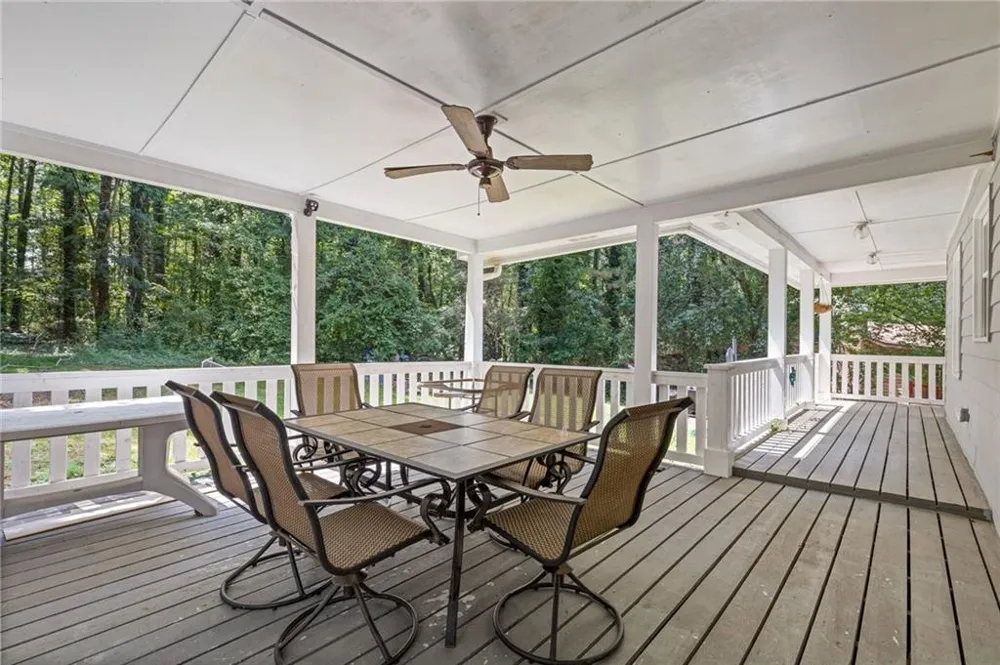 742 Mountain View Drive Stone Mountain, GA 30083