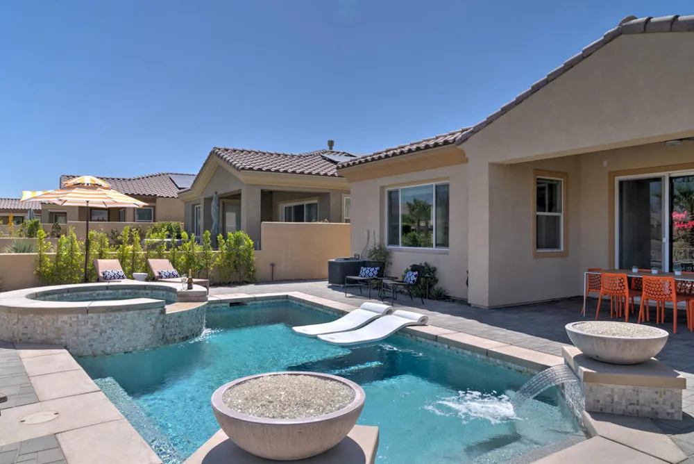 67372 Zuni Court Cathedral City, CA 92234
