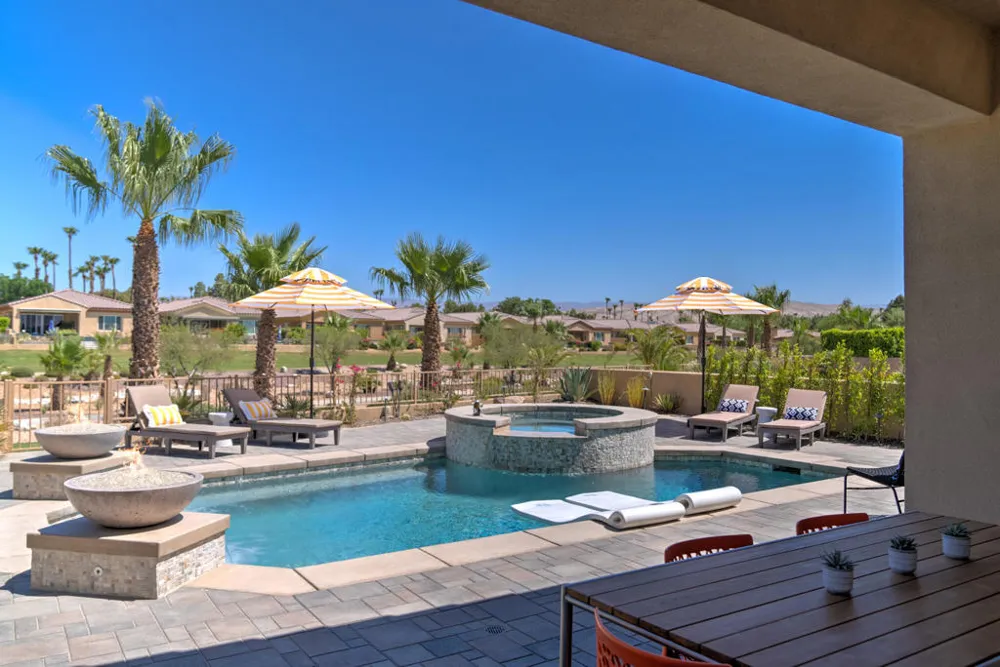 67372 Zuni Court Cathedral City, CA 92234