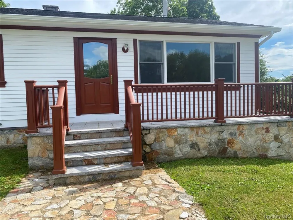 25 Orchard Drive Wappingers Falls, NY 12590
