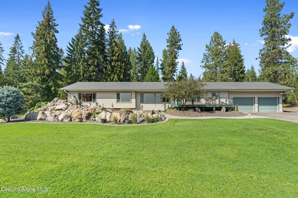 1702 Eastside Road Priest River, ID 83856