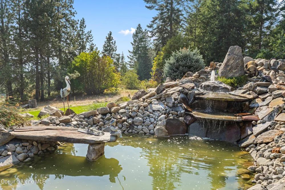 1702 Eastside Road Priest River, ID 83856