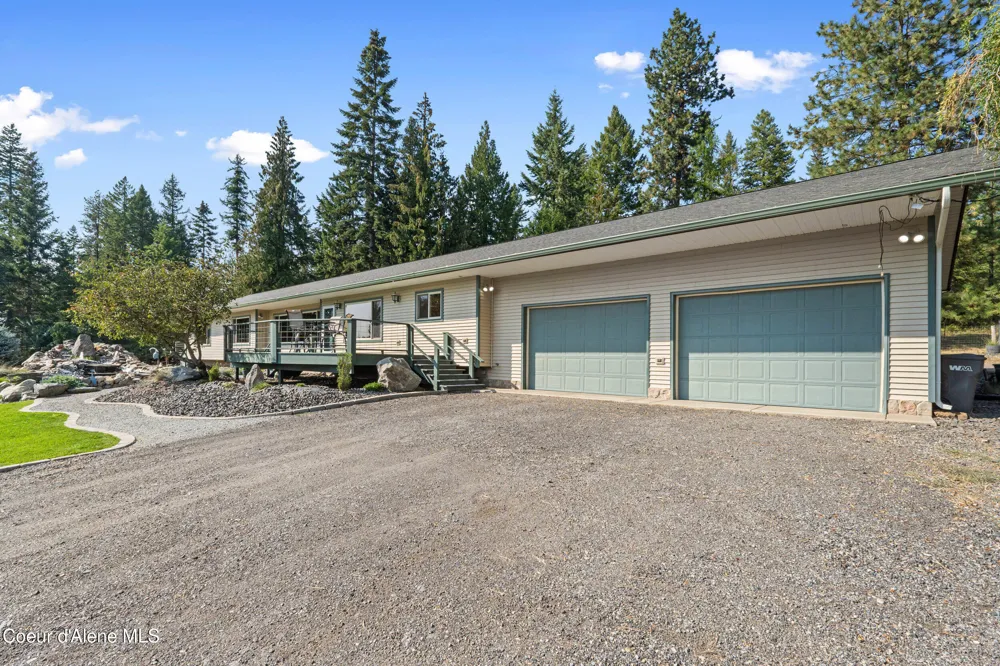 1702 Eastside Road Priest River, ID 83856