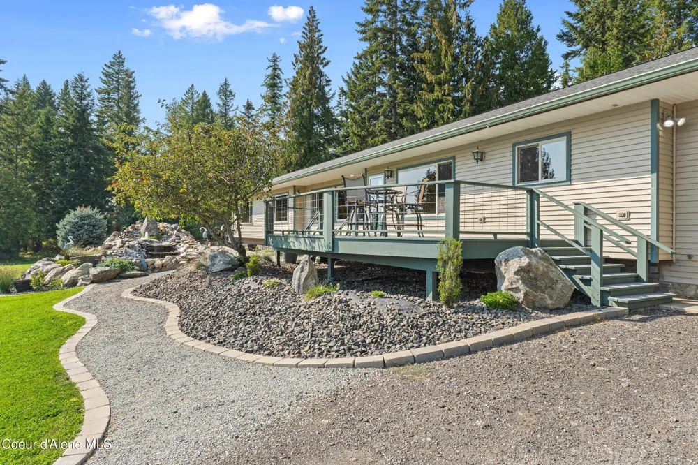 1702 Eastside Road Priest River, ID 83856