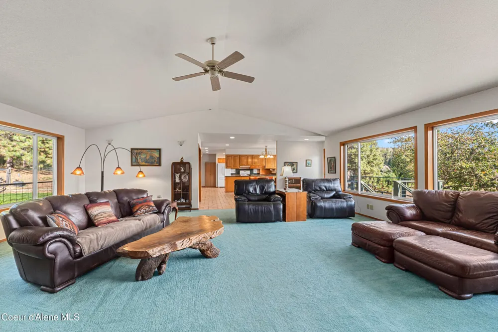 1702 Eastside Road Priest River, ID 83856
