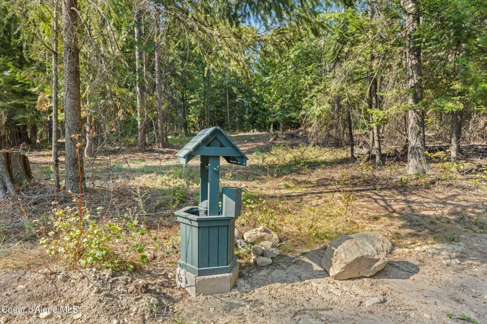 1702 Eastside Road Priest River, ID 83856