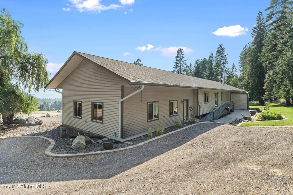 1702 Eastside Road Priest River, ID 83856