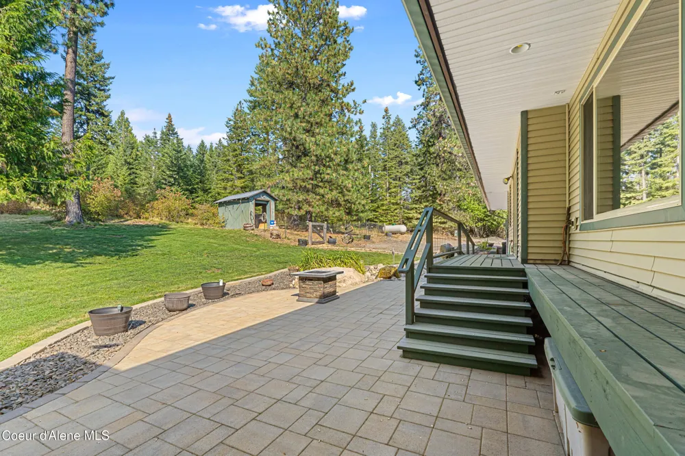 1702 Eastside Road Priest River, ID 83856