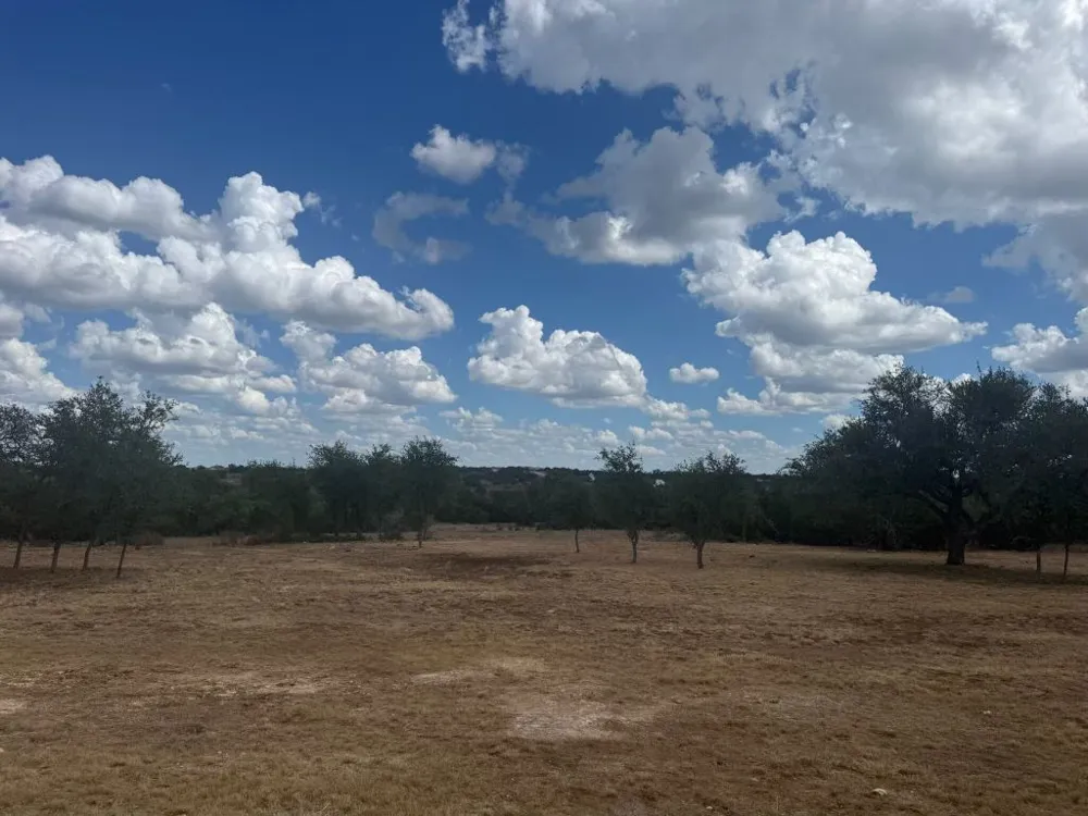 20 Legacy Hills Drive Johnson City, TX 78636