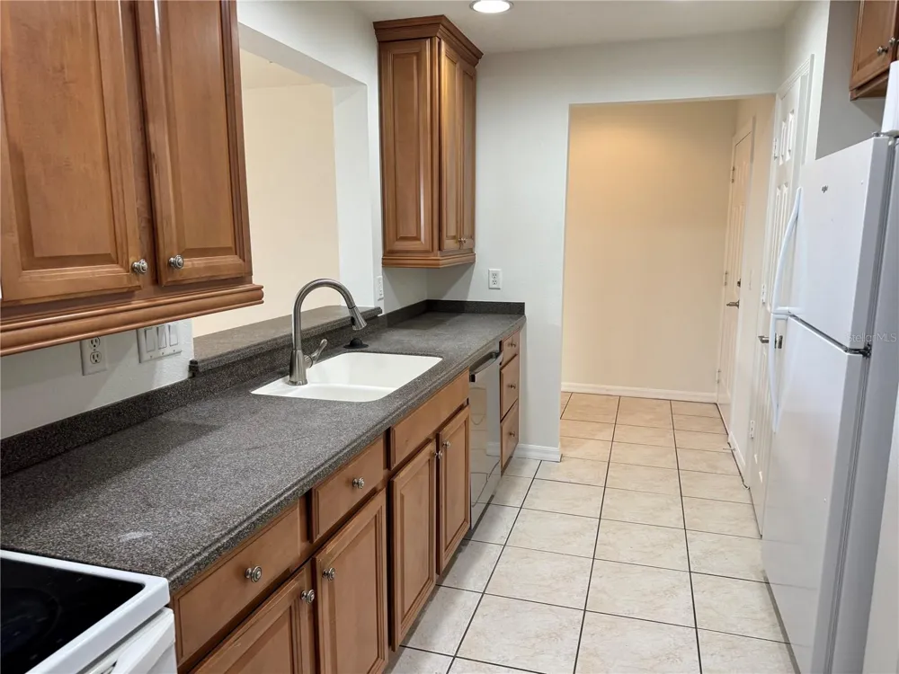 4037 OVERTURE CIRCLE #4037 Bradenton, FL 34209