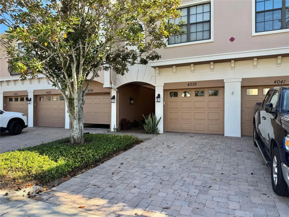 4037 OVERTURE CIRCLE #4037 Bradenton, FL 34209