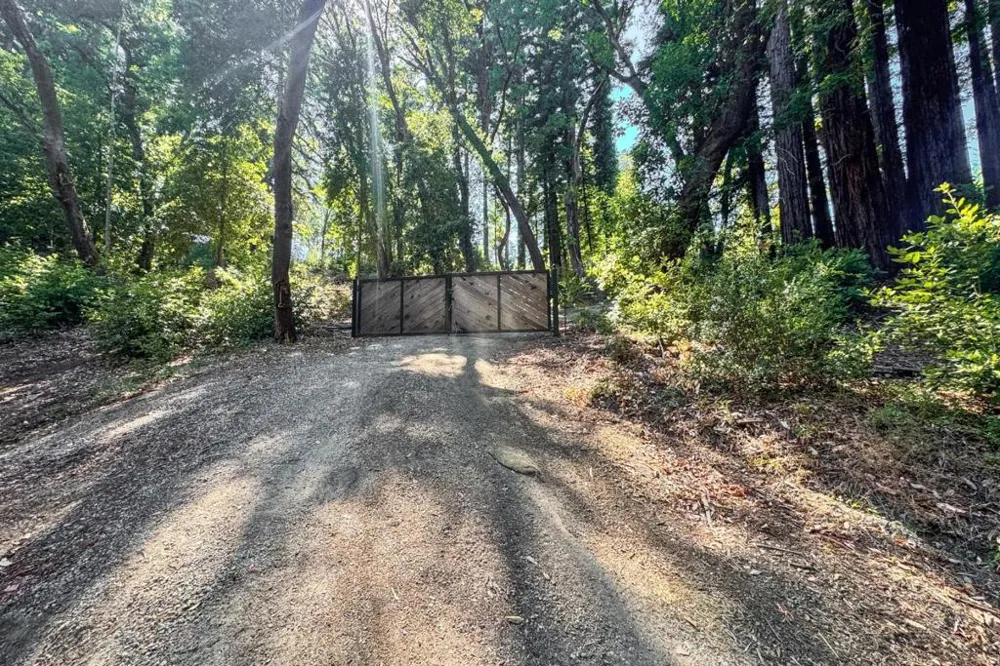 1200 Roberts Road Ben Lomond, CA 95005