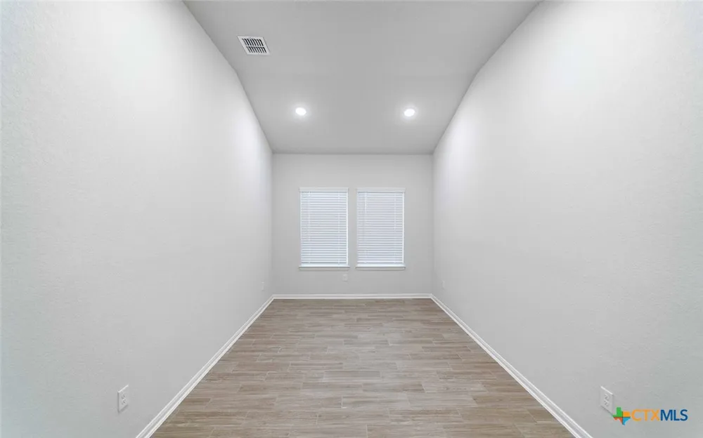 300 Jills Path Seguin, TX 78155