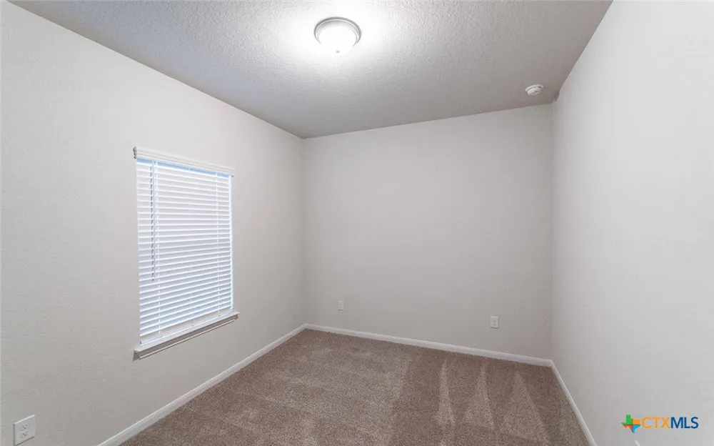 300 Jills Path Seguin, TX 78155