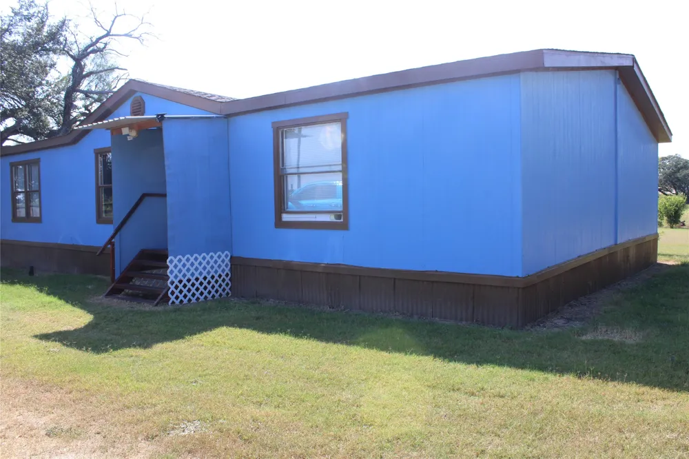 7901 COUNTY ROAD 620 Blanket, TX 76432